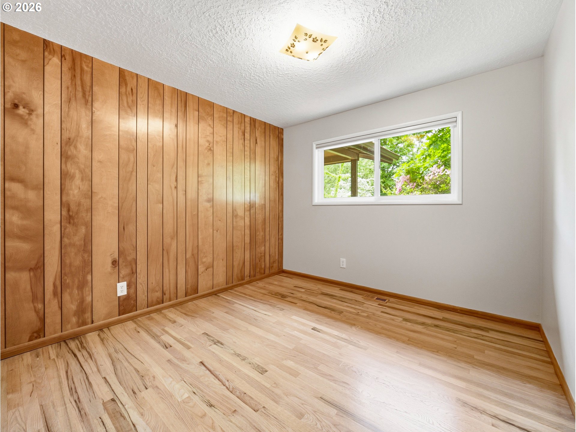 600 Southwest Viewmont Drive Portland, OR 97225 - Photo 26 of 47 Bedroom