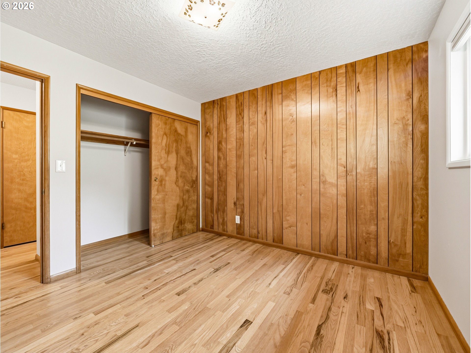 600 Southwest Viewmont Drive Portland, OR 97225 - Photo 27 of 47 Bedroom