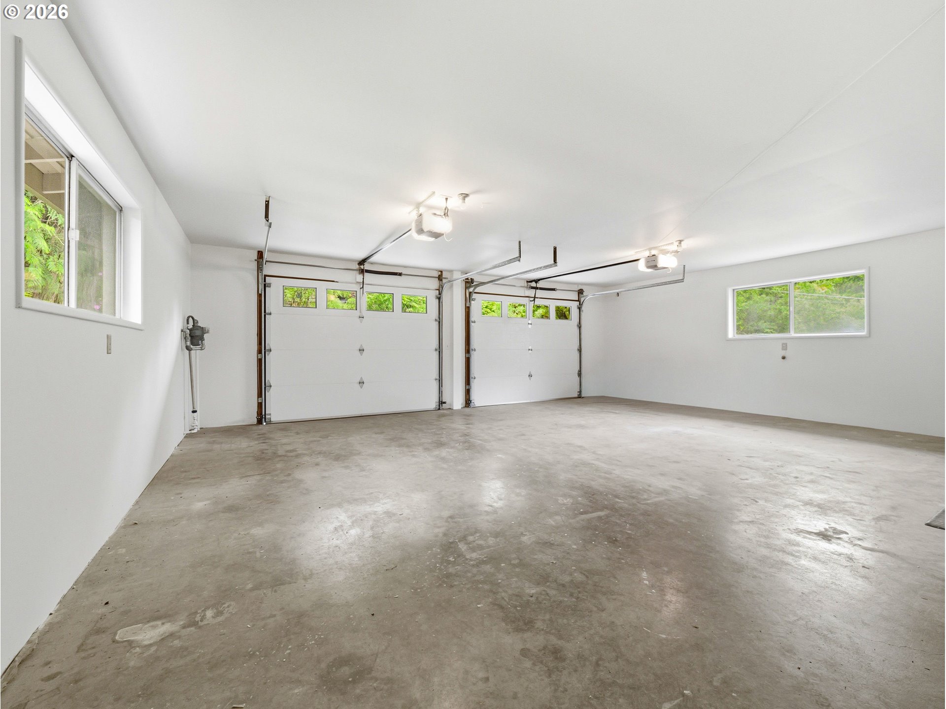 600 Southwest Viewmont Drive Portland, OR 97225 - Photo 40 of 47 Garage