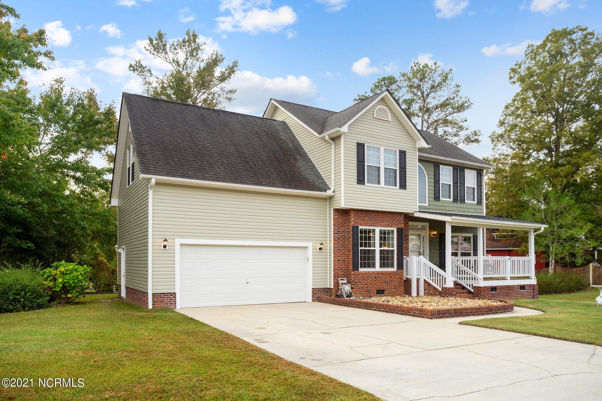 202 Riverbend Road Jacksonville, NC 28540 - Photo 3 of 45 13-web-or-mls-DSC08567