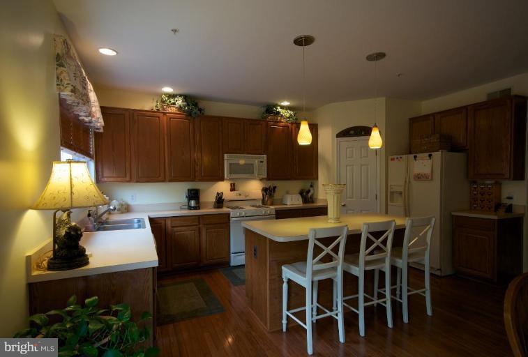 2666 Streamview Drive Odenton, MD 21113 - Photo 14 of 26 Kitchen #2