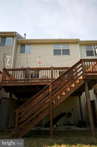 2666 Streamview Drive Odenton, MD 21113 - Photo 18 of 26 Exterior (Rear)
