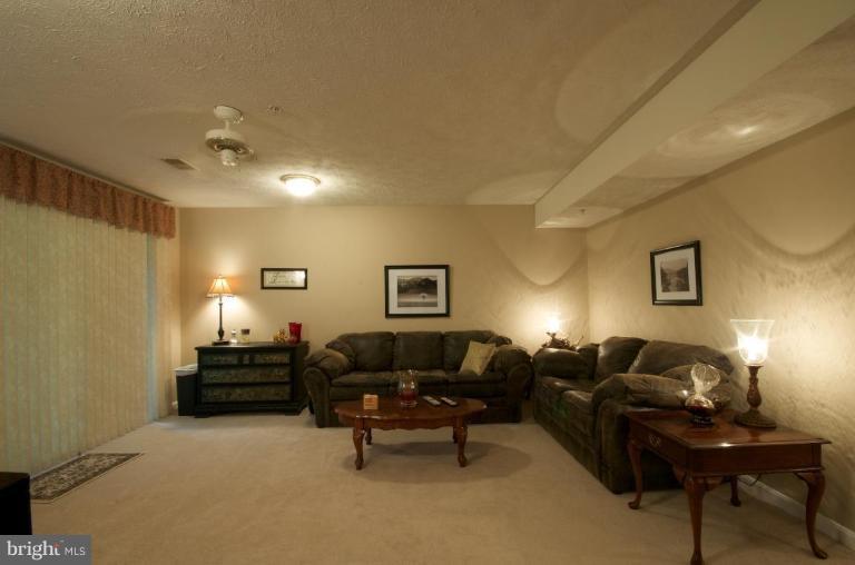2666 Streamview Drive Odenton, MD 21113 - Photo 5 of 26 Family Room