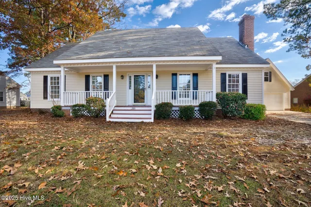 $329,500 | 301 Woodfield Drive, Nashville, NC 27856