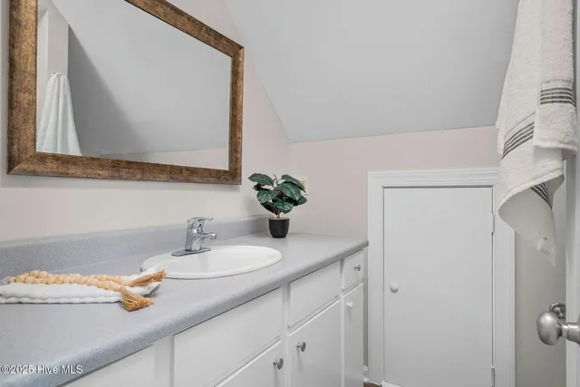 $329,500 | 301 Woodfield Drive, Nashville, NC 27856