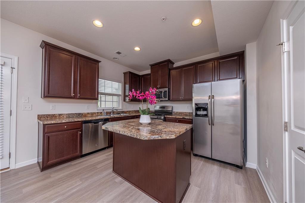 2801 Pointe View Drive Mars, PA 16046 - Photo 12 of 48