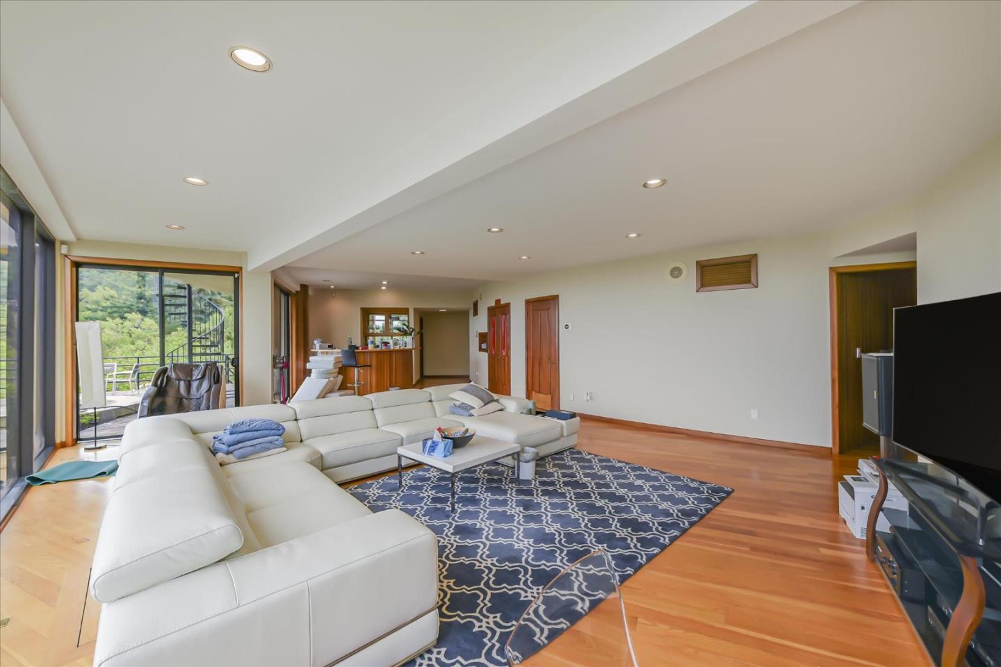 15345 Bohlman Road Saratoga, CA 95070 - Photo 16 of 61