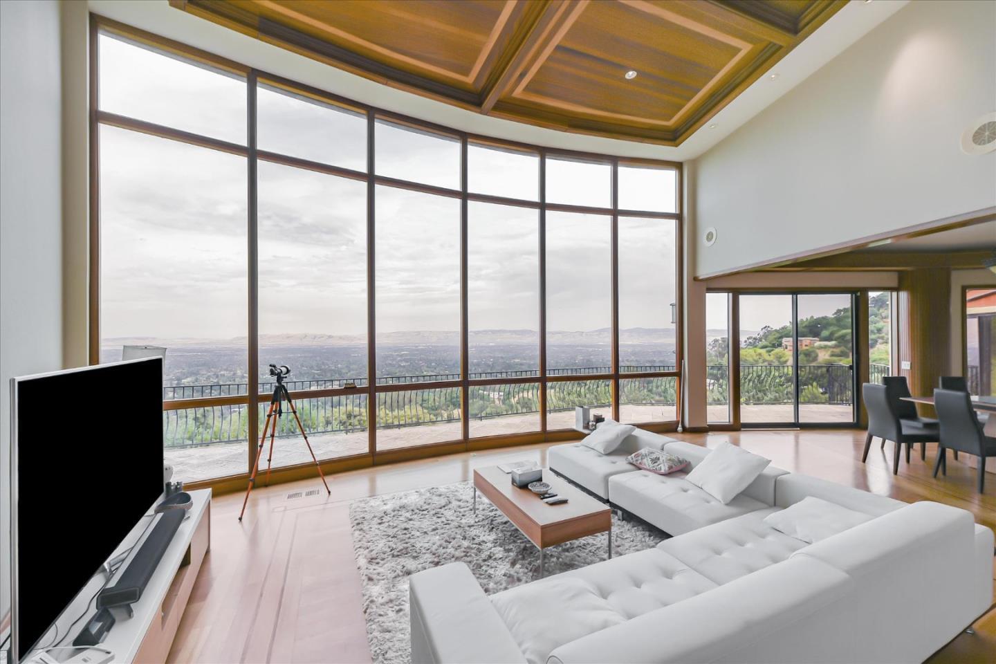 15345 Bohlman Road Saratoga, CA 95070 - Photo 5 of 61