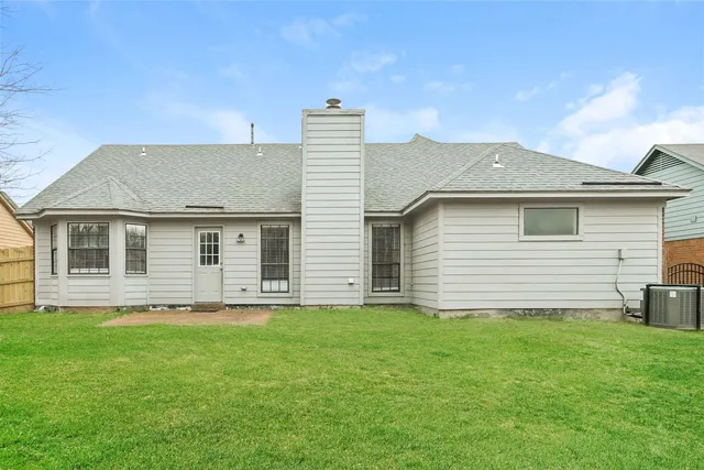 $2,015 | 3811 Westridge Drive, Bartlett, TN 38135