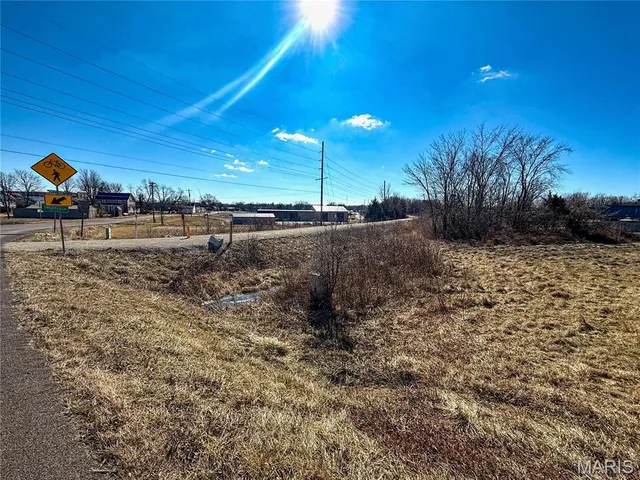 $18,000 | 1000 West Link Avenue, Owensville, MO 65066