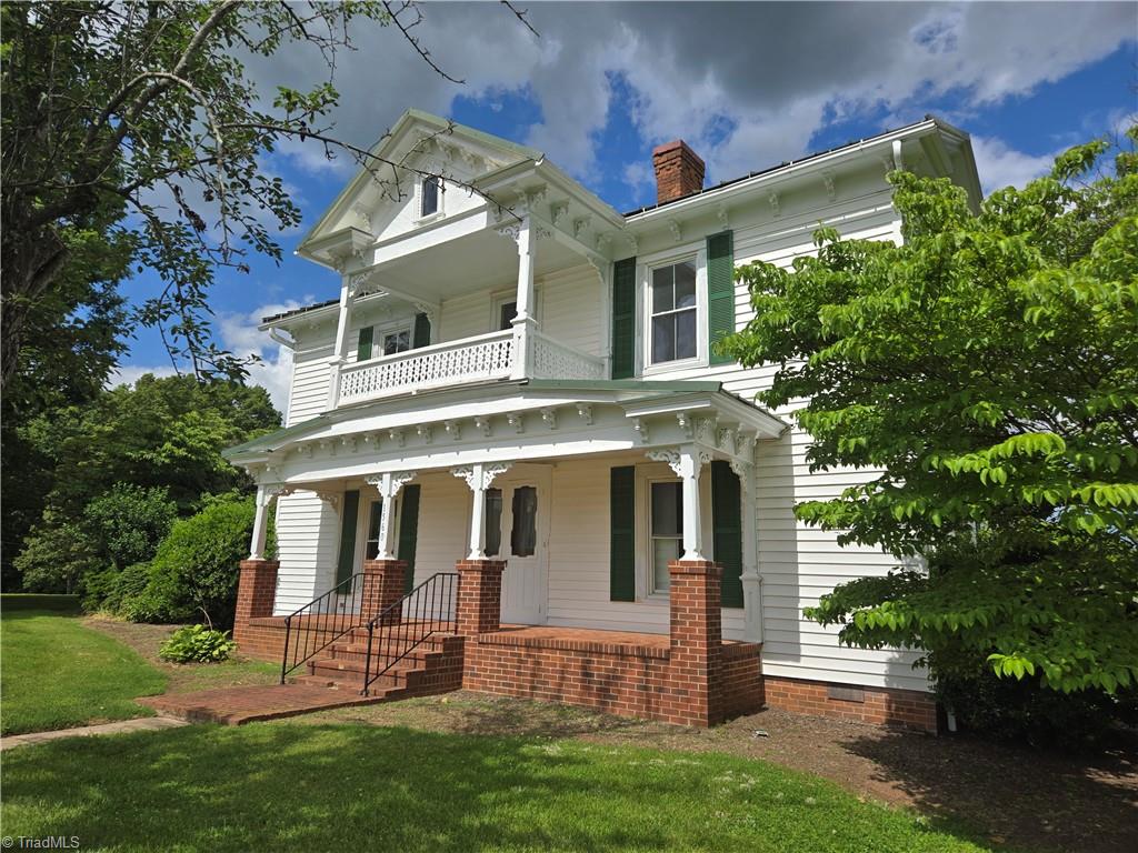 1560 Gentry Farm Road King, NC 27021 - Photo 2 of 49 Built in 1896