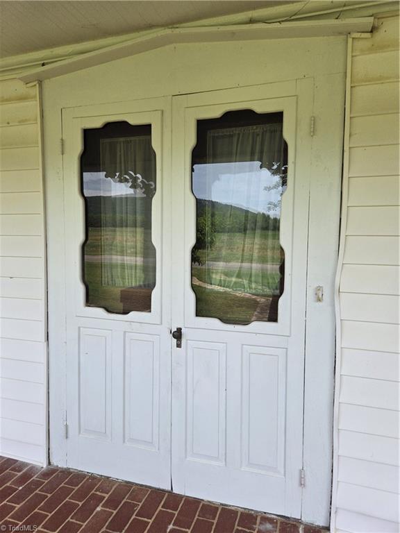 1560 Gentry Farm Road King, NC 27021 - Photo 8 of 49 Front doors