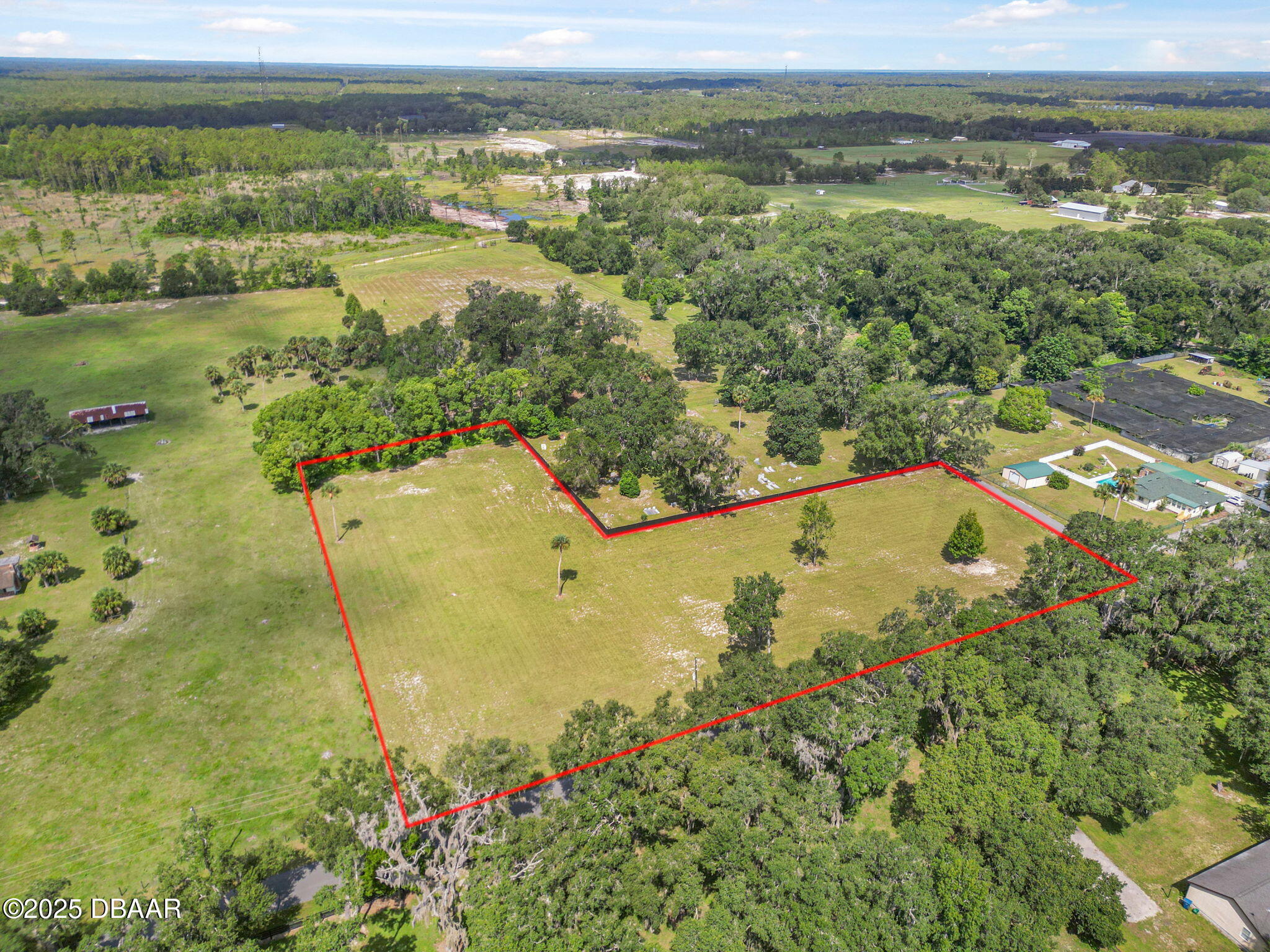 1340 Church Street Pierson, FL 32180 - Photo 4 of 13 a view of a city