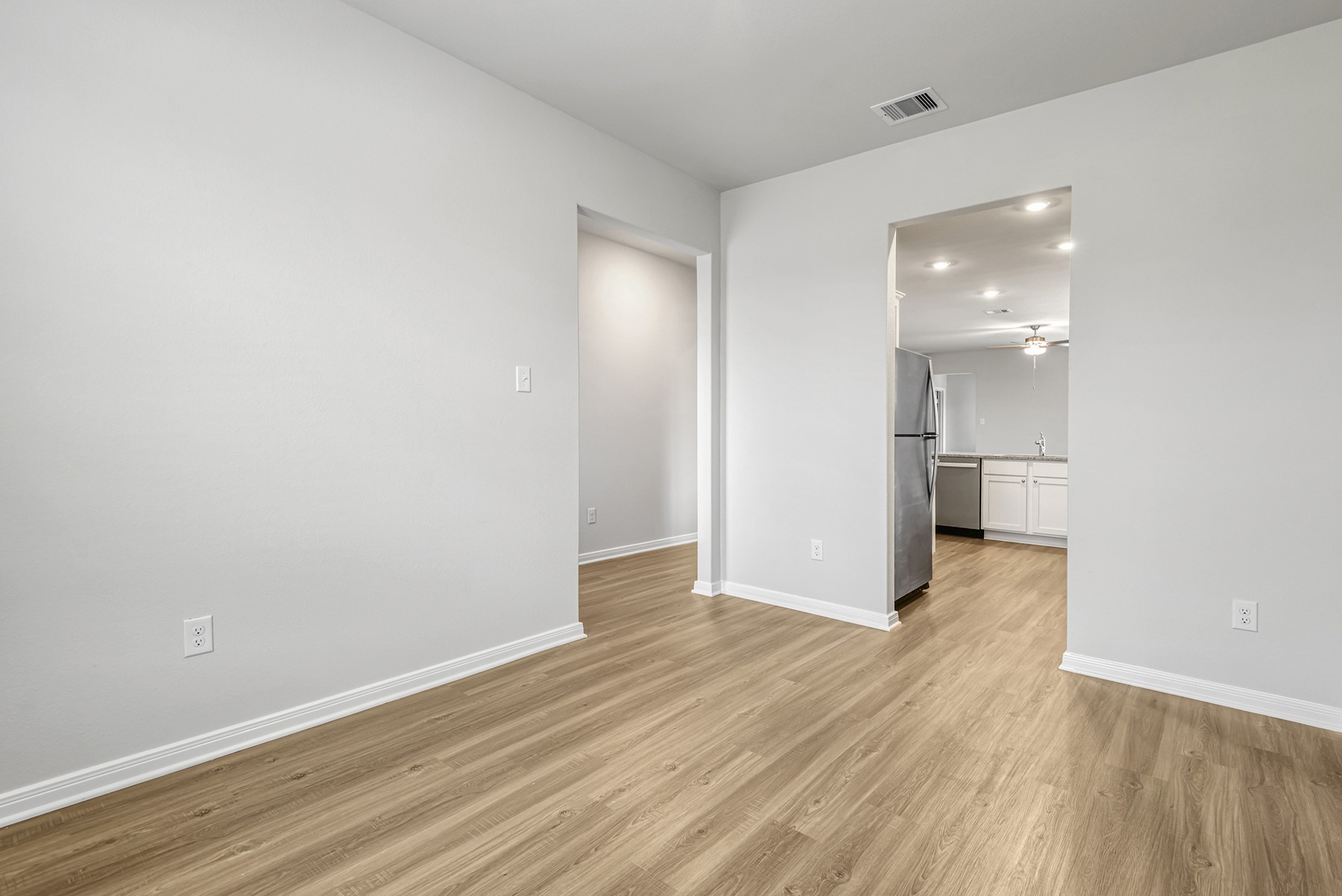 384 Tejas Trail Waller, TX 77484 - Photo 6 of 21