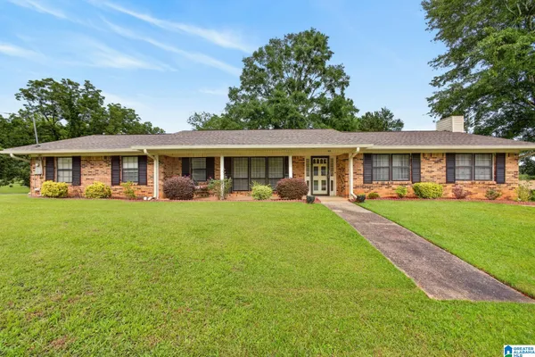 $194,900 | 63 Mississippi Avenue, Thorsby, AL 35171
