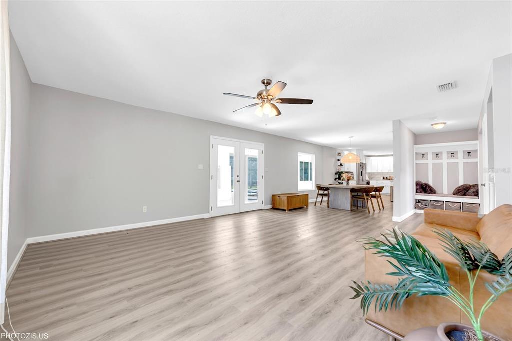 3304 Moran Road Tampa, FL 33618 - Photo 20 of 70