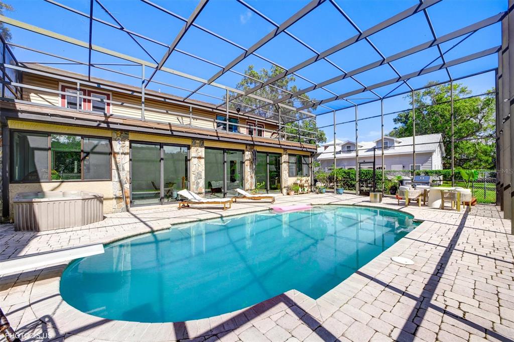 3304 Moran Road Tampa, FL 33618 - Photo 27 of 70