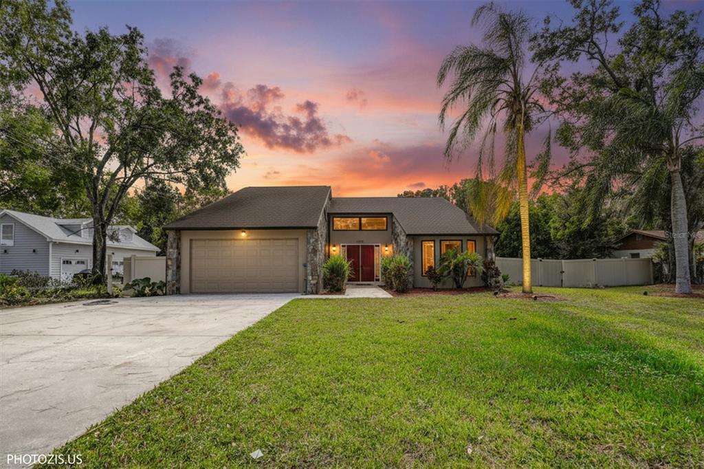 3304 Moran Road Tampa, FL 33618 - Photo 3 of 70