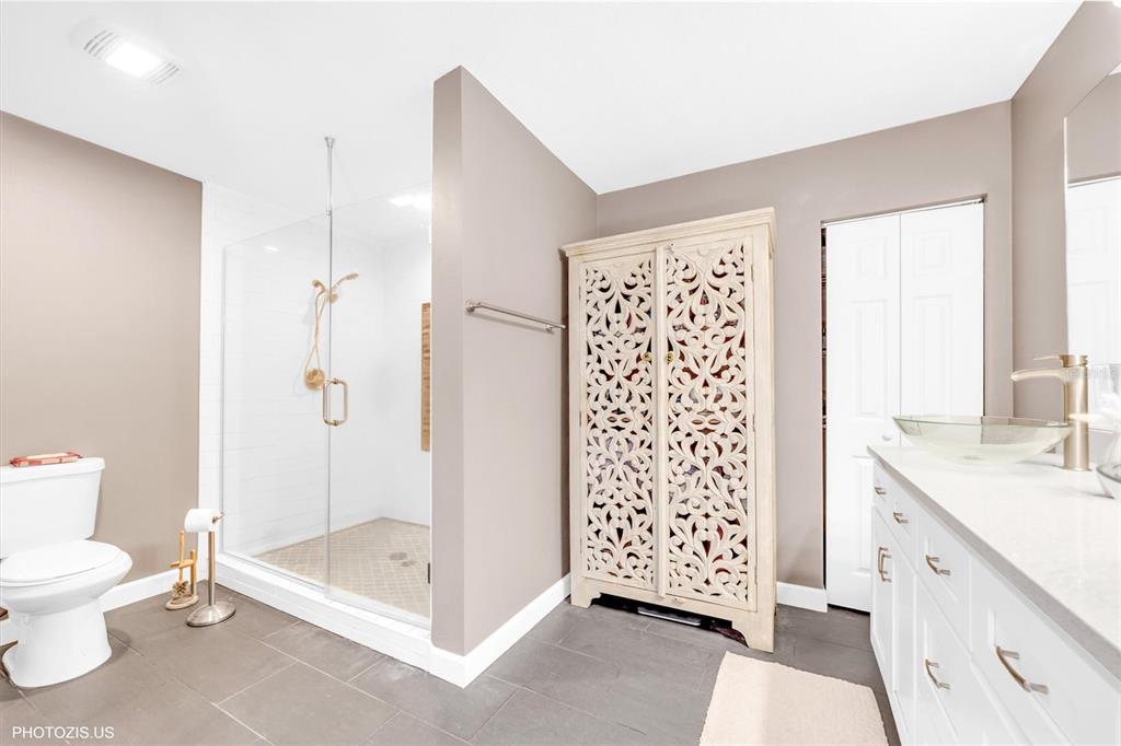 3304 Moran Road Tampa, FL 33618 - Photo 40 of 70