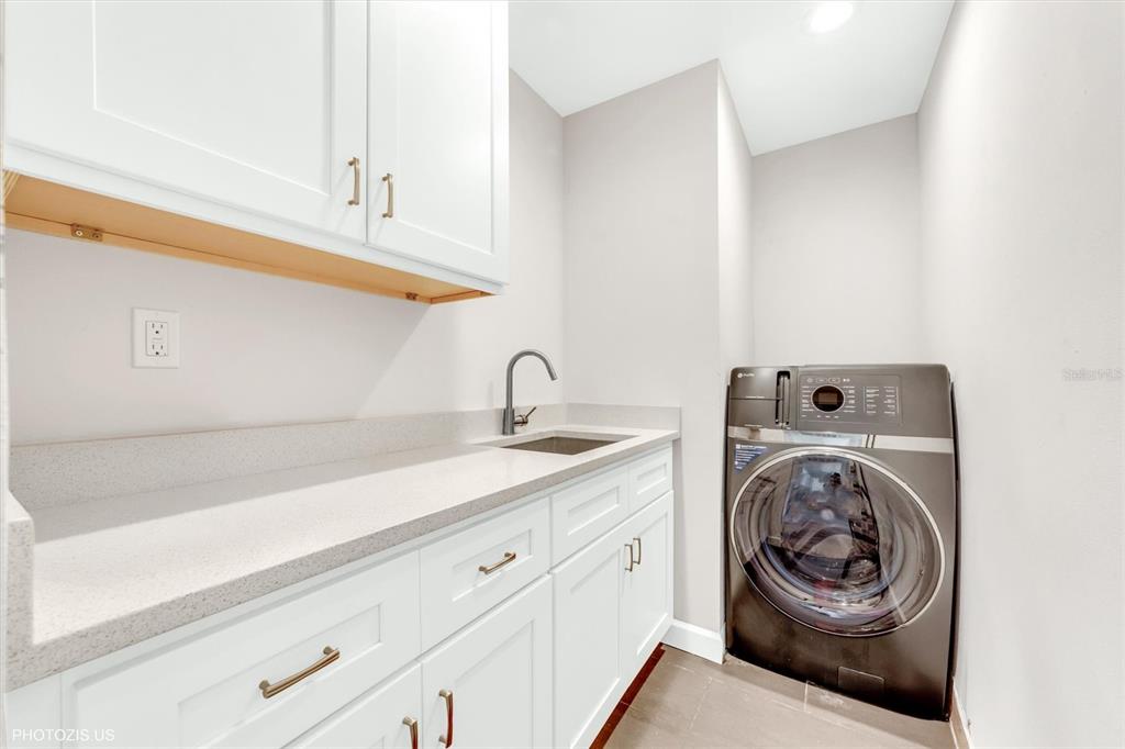 3304 Moran Road Tampa, FL 33618 - Photo 57 of 70