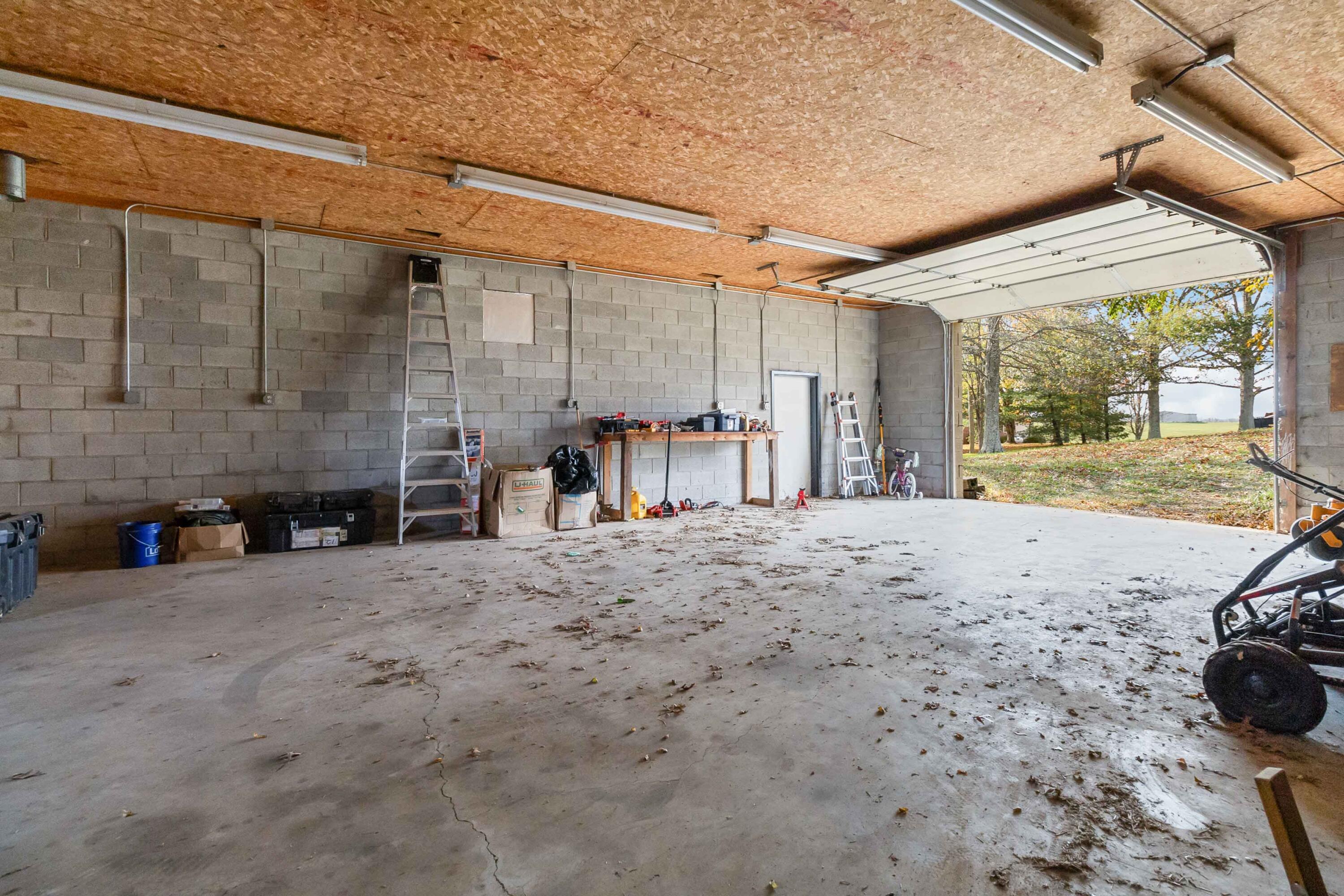 440 Flanagan Station Road Winchester, KY 40391 - Photo 49 of 62 046