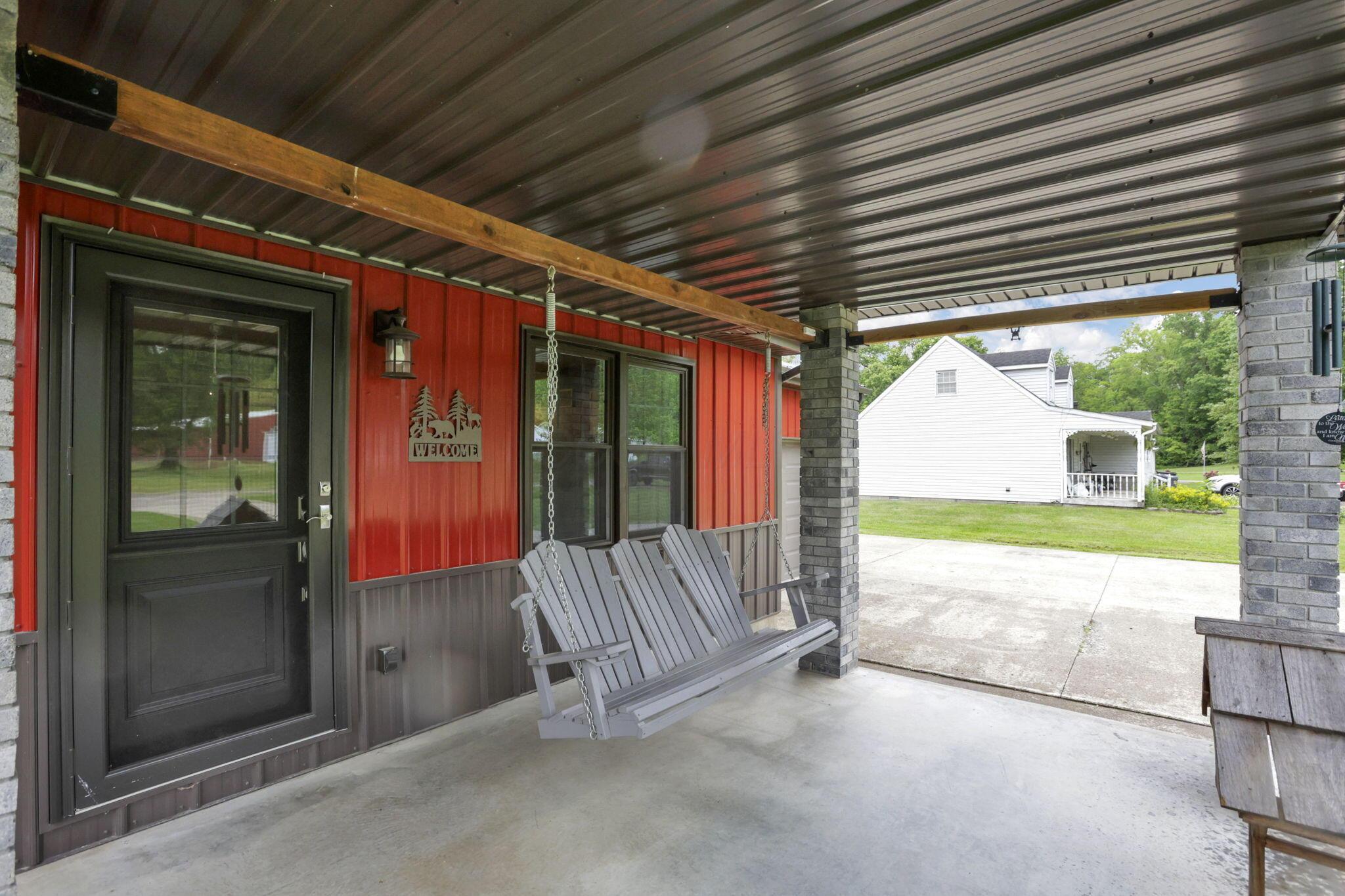 14609 Hock-Hocking Road Logan, OH 43138 - Photo 5 of 62 7-web-or-mls-LO5A3115