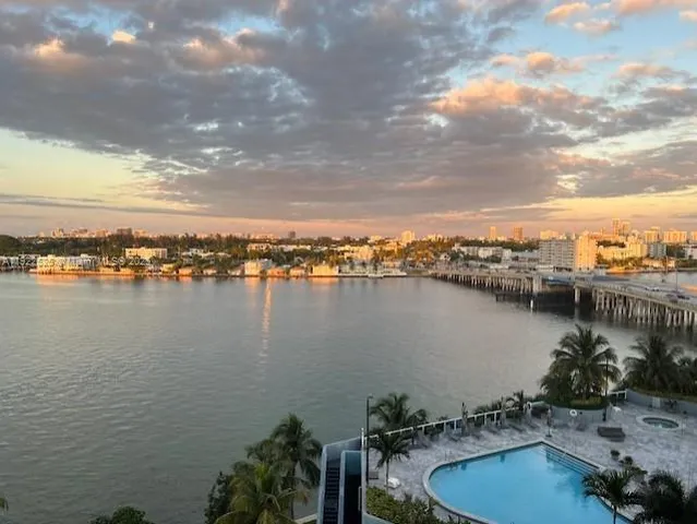 $2,300 | 1865 79th Street Causeway, Unit 10C, North Bay Village, FL 33141