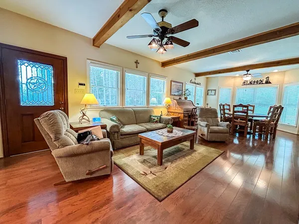 $775,000 | 5259 Farm To Market 946, Coldspring, TX 77331