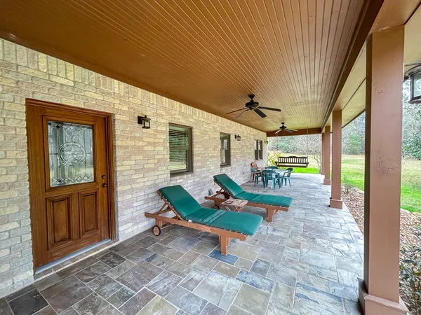 $775,000 | 5259 Farm To Market 946, Coldspring, TX 77331