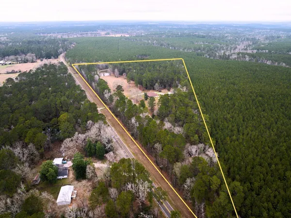 $775,000 | 5259 Farm To Market 946, Coldspring, TX 77331