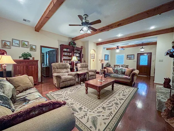 $775,000 | 5259 Farm To Market 946, Coldspring, TX 77331