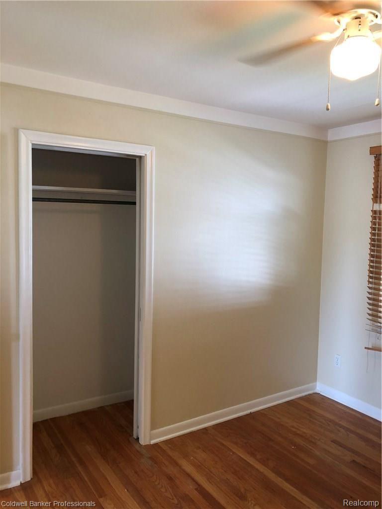 23765 Roxana Avenue Eastpointe, MI 48021 - Photo 15 of 24 0718D67F-11D0-43E8-BC68-AD02BC031794.jpeg