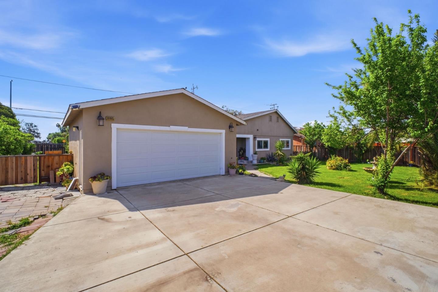 36985 Walnut Street Newark, CA 94560 - Photo 2 of 30