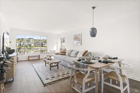 $629,000 | 621 Larkspur Plaza Drive, Larkspur, CA 94939