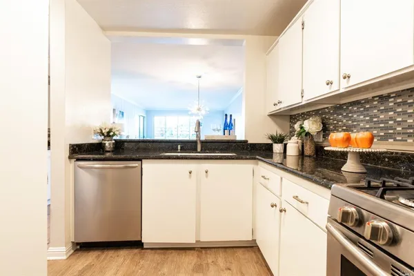 $597,000 | 621 Larkspur Plaza Drive, Larkspur, CA 94939
