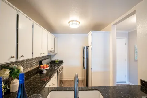 $629,000 | 621 Larkspur Plaza Drive, Larkspur, CA 94939