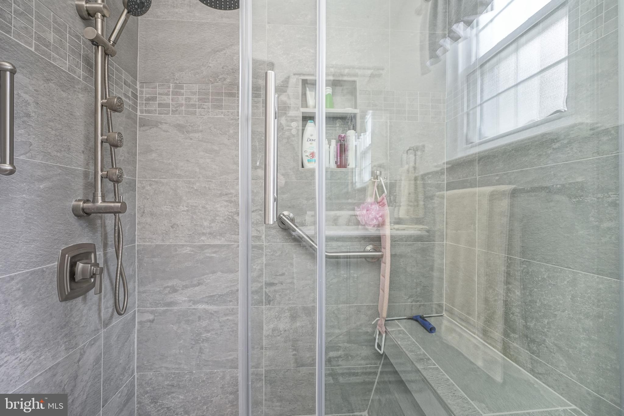 4 Fairfield Circle Sewell, NJ 08080 - Photo 12 of 21 Master Bath