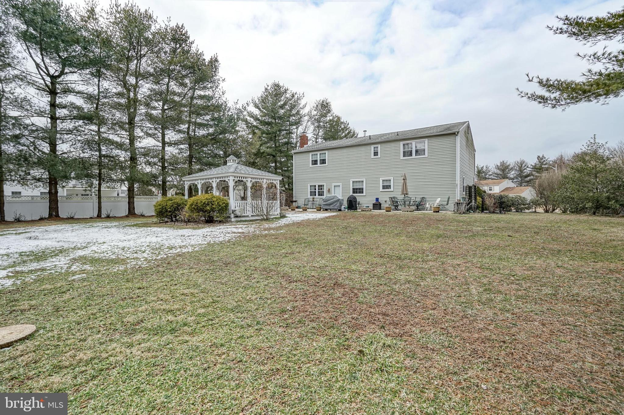 4 Fairfield Circle Sewell, NJ 08080 - Photo 18 of 21 Rear