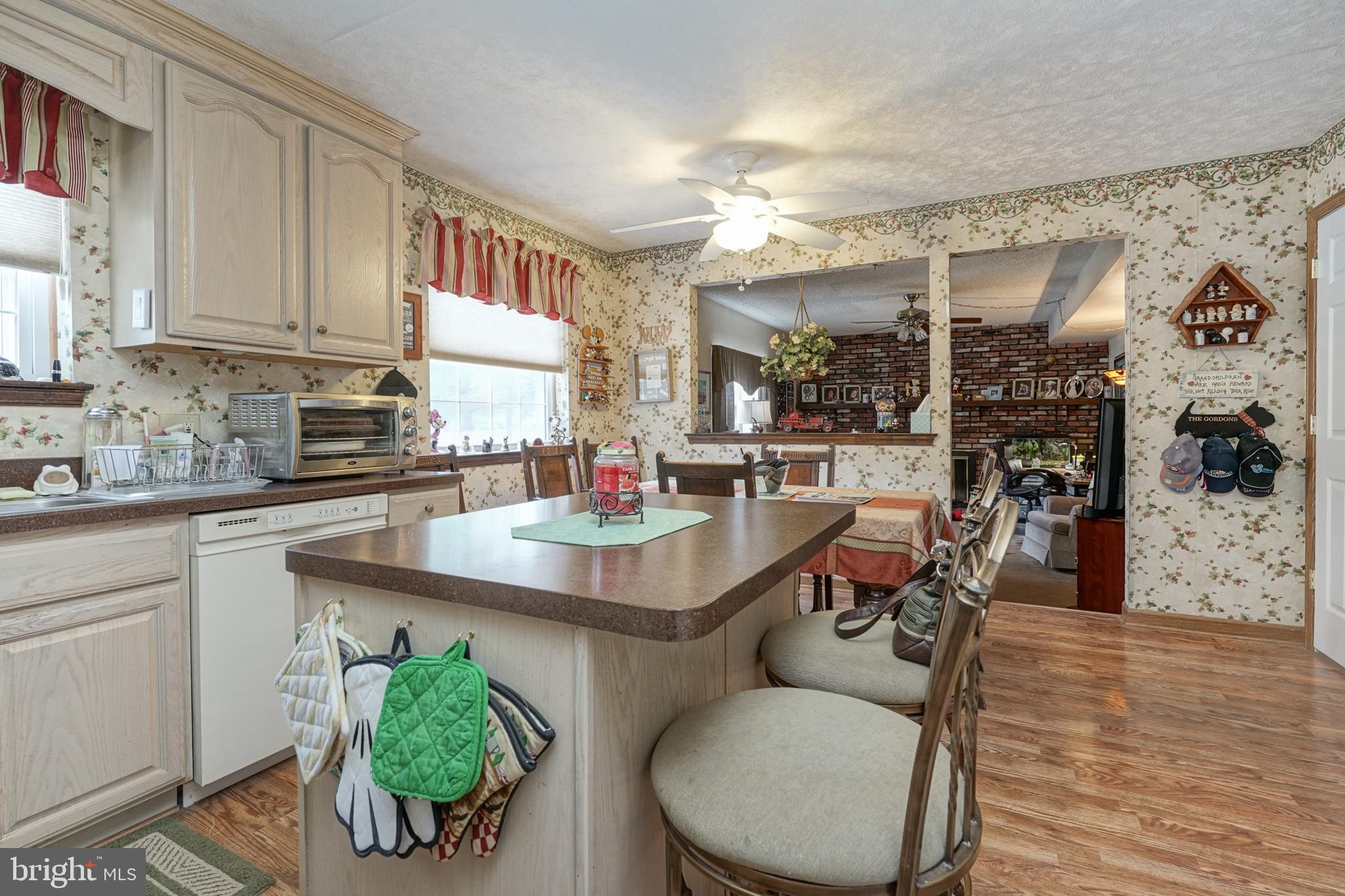 4 Fairfield Circle Sewell, NJ 08080 - Photo 6 of 21 Kitchen View 2