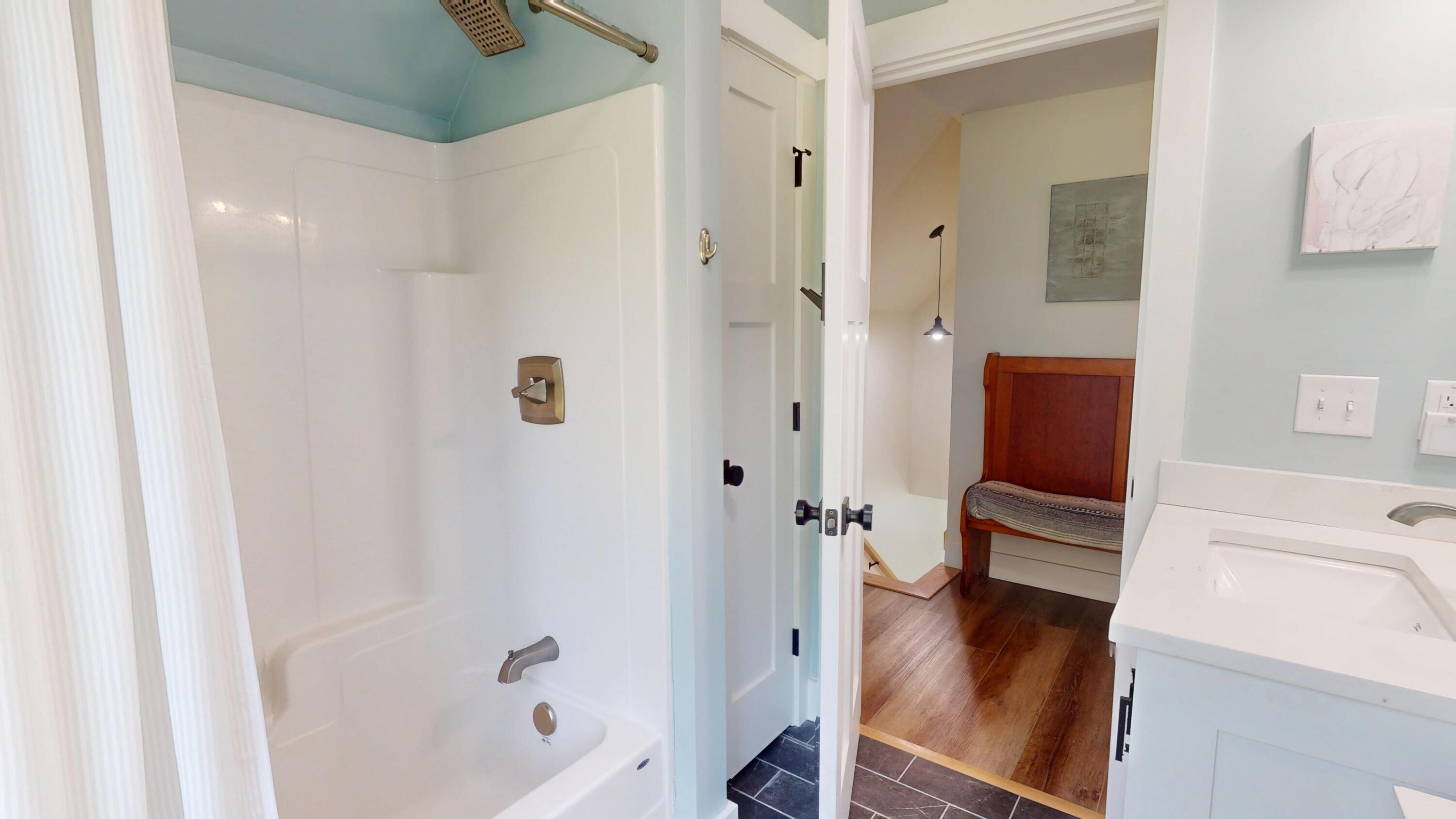 42 Hillside Road Orono, ME 04473 - Photo 35 of 40 34