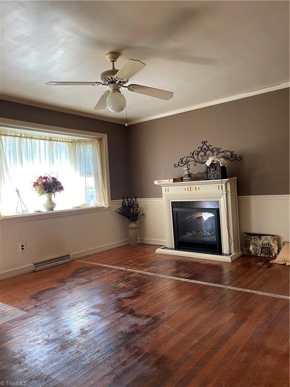 3274 Happy Hill Road Lexington, NC 27295 - Photo 7 of 15 Living room