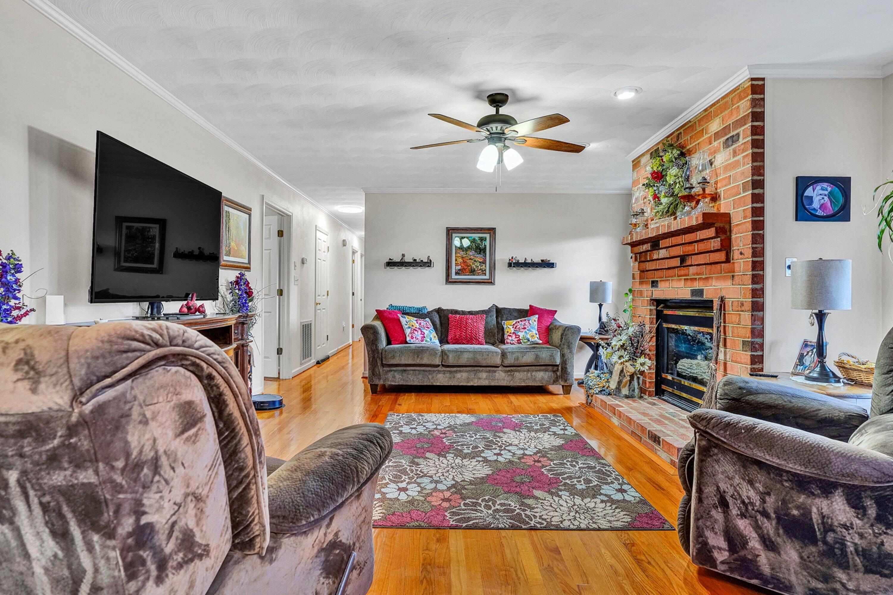 144 Jonathan Road Roanoke, VA 24019 - Photo 20 of 37 DSC05718-2