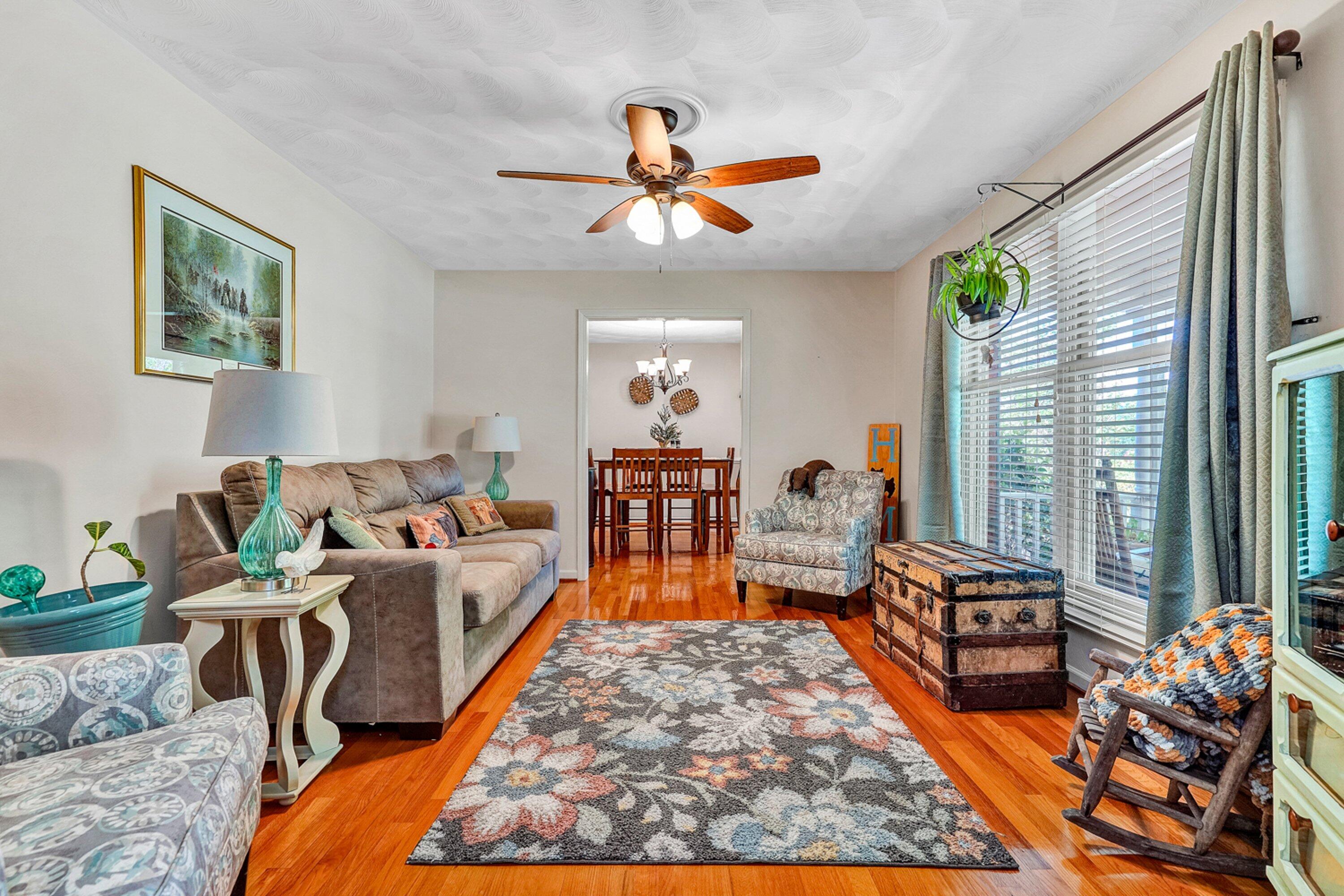144 Jonathan Road Roanoke, VA 24019 - Photo 7 of 37 DSC05685-2