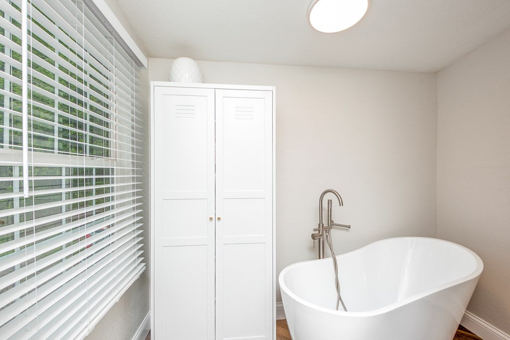 16057 Rich Valley Road Abingdon, VA 24210 - Photo 17 of 25 Gallery Image 17