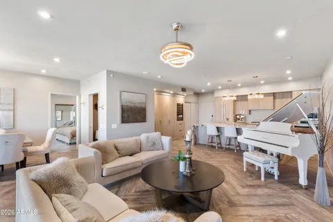 $2,849,000 | 7120 East Kierland Boulevard, Unit 915, Scottsdale, AZ 85254