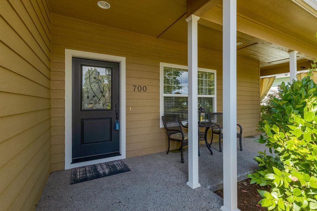700 Grouse Ridge Drive Central Point, OR 97502 - Photo 3 of 32 Additional Photo