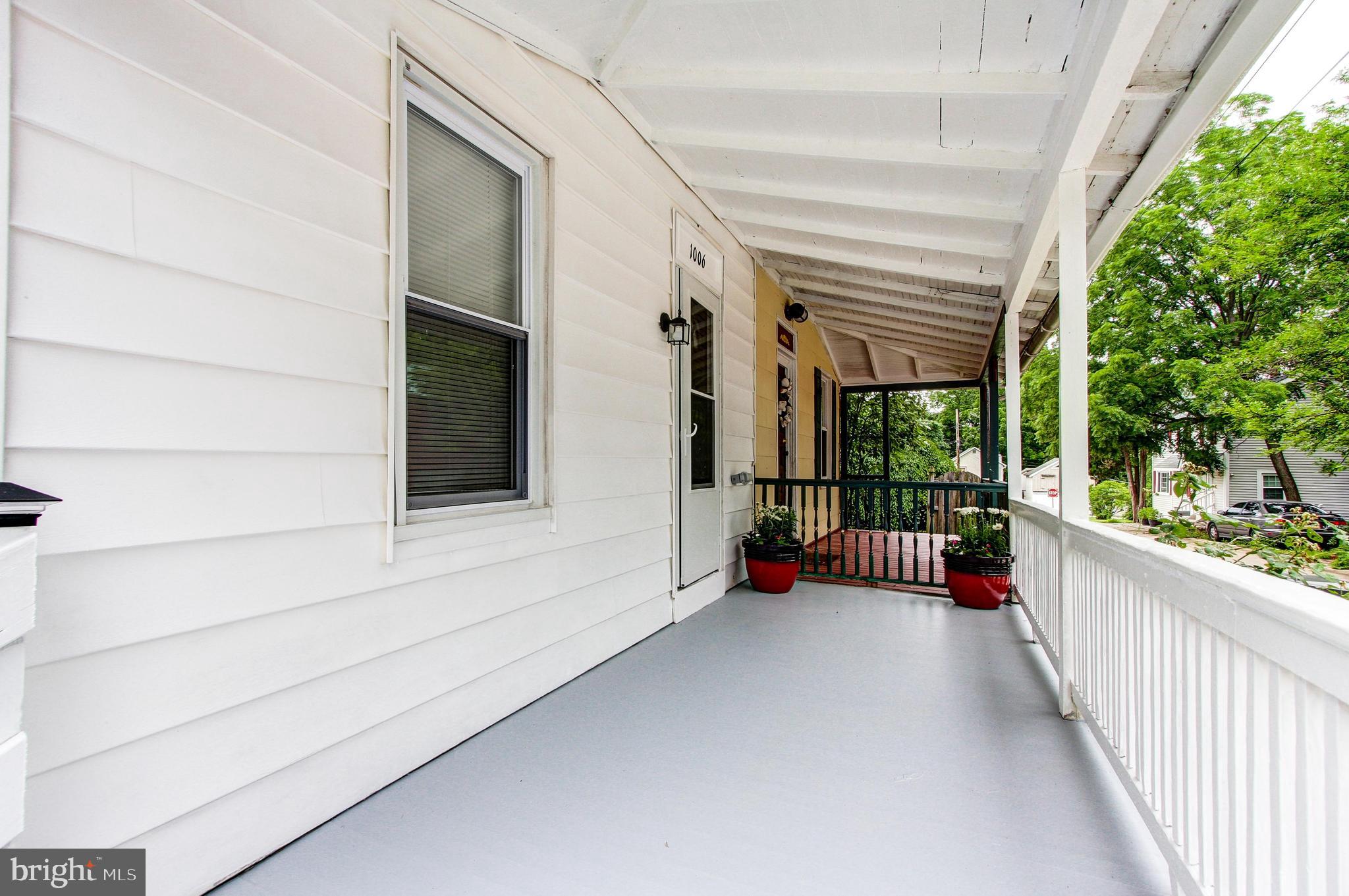 1006 Rutledge Avenue Phoenixville, PA 19460 - Photo 3 of 39 Gallery Image 3