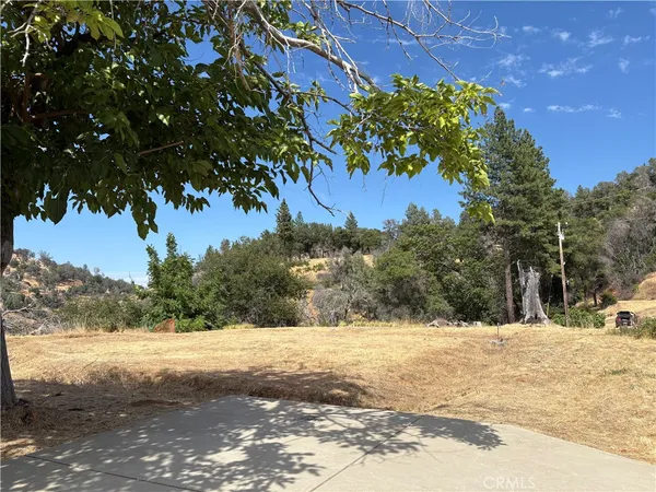 a view of snow covered with snow
