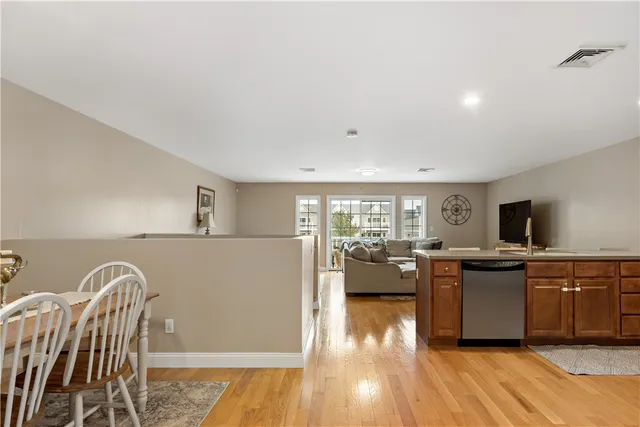 $385,000 | 667 Metacom Avenue, Unit 14, Bristol, RI 02809