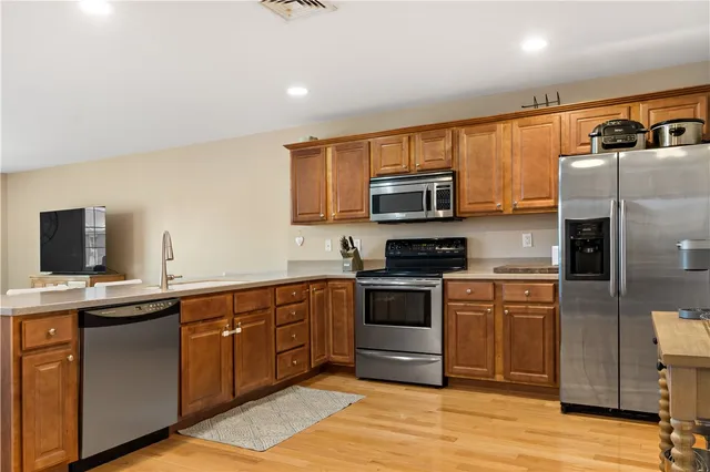 $385,000 | 667 Metacom Avenue, Unit 14, Bristol, RI 02809